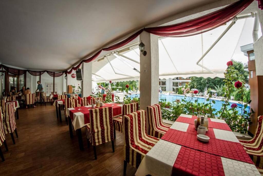 Messambria Fort Beach - Premium Apartments 埃勒尼特 外观 照片